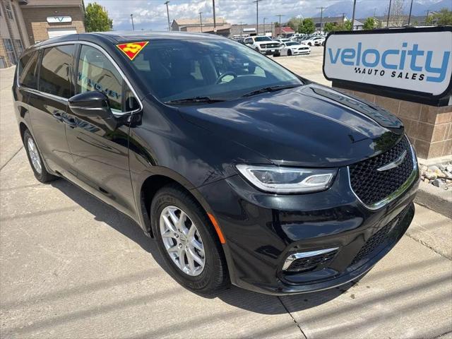 2023 Chrysler Pacifica Touring L for sale in Draper, UT