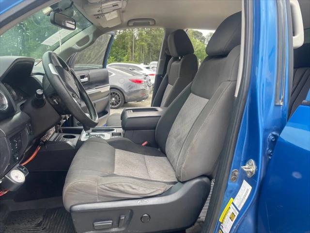 2017 Toyota Tundra SR5 5.7L V8