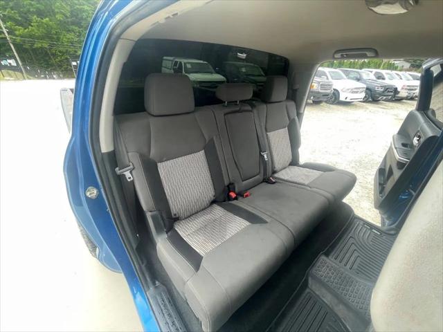 2017 Toyota Tundra SR5 5.7L V8