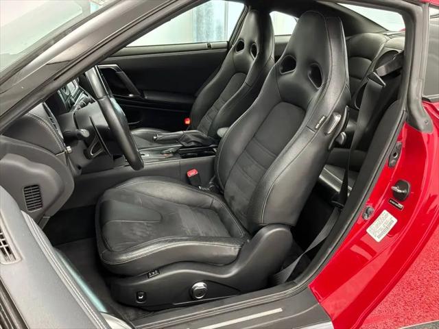 2016 Nissan GT-R Premium