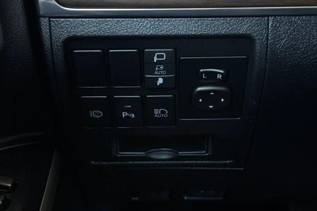 2020 Toyota Land Cruiser Heritage Edition