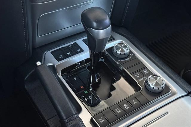 2020 Toyota Land Cruiser Heritage Edition