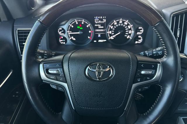 2020 Toyota Land Cruiser Heritage Edition