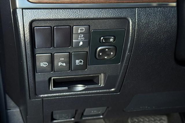 2020 Toyota Land Cruiser Heritage Edition