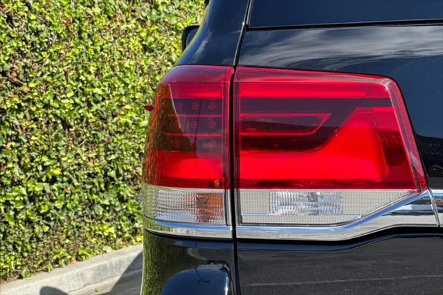 2020 Toyota Land Cruiser Heritage Edition