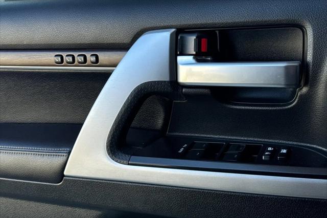 2020 Toyota Land Cruiser Heritage Edition