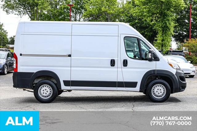 2025 Ram ProMaster 2500 Cargo Van Tradesman High Roof 136" WB w/Pass Seat