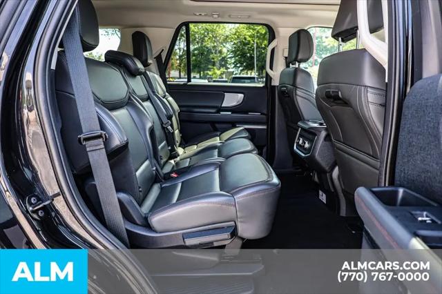 2025 Ford Expedition Active