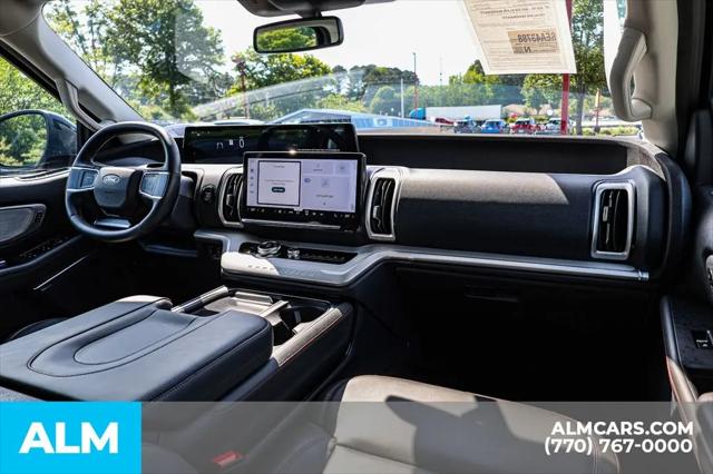 2025 Ford Expedition Active
