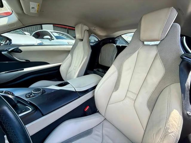 2016 BMW i8 Coupe