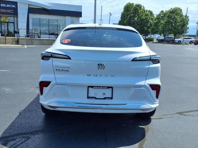 2026 Buick NV Avenir FWD