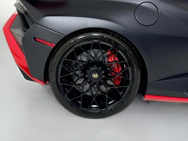 2022 Lamborghini Huracan Coupe