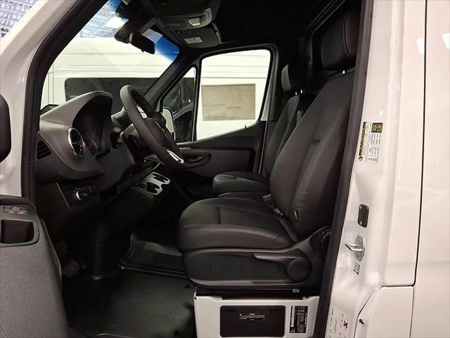 2026 Mercedes-Benz Sprinter 2500 Standard Roof 4-Cyl Diesel HO