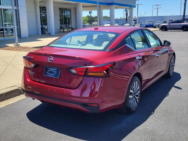 2025 Nissan Altima SV FWD