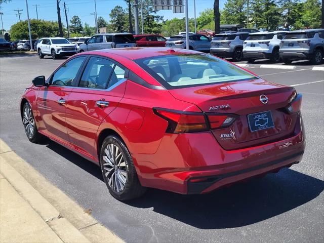 2025 Nissan Altima SV FWD