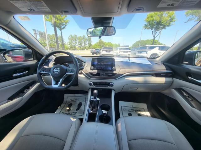 2025 Nissan Altima SV FWD