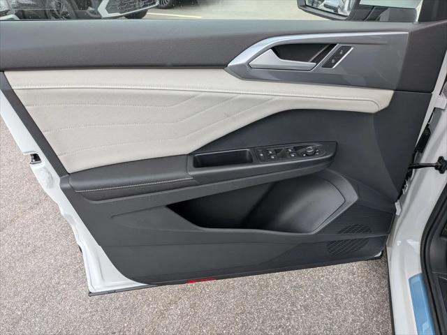 2026 Volkswagen Taos SEL