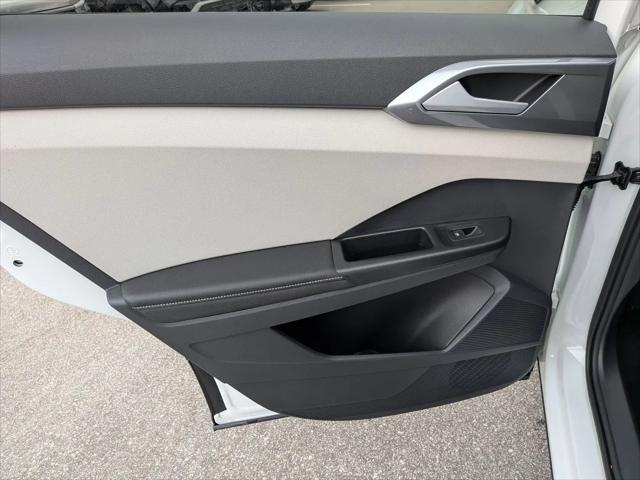 2026 Volkswagen Taos SEL