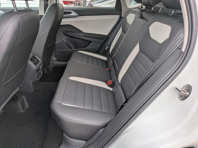 2026 Volkswagen Taos SEL