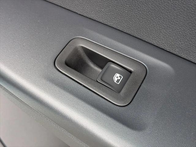 2026 Volkswagen Taos SEL