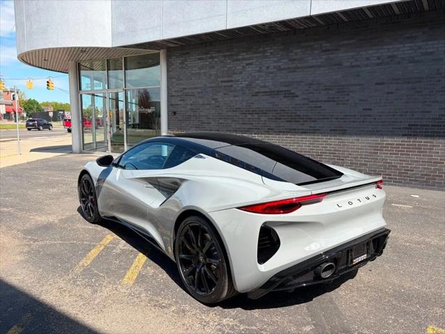 2026 Lotus Emira V6 SE