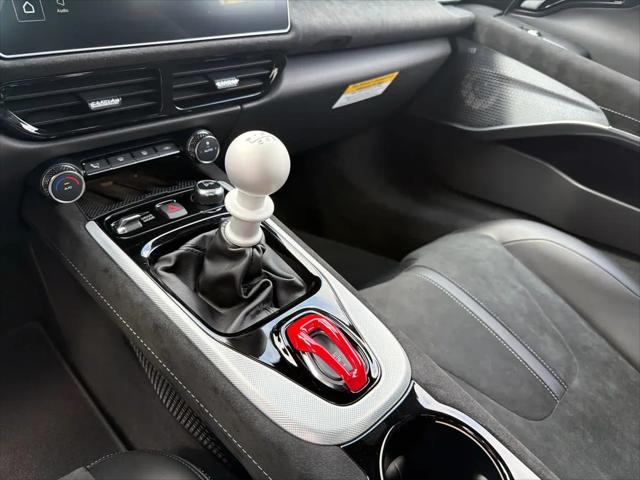 2026 Lotus Emira V6 SE