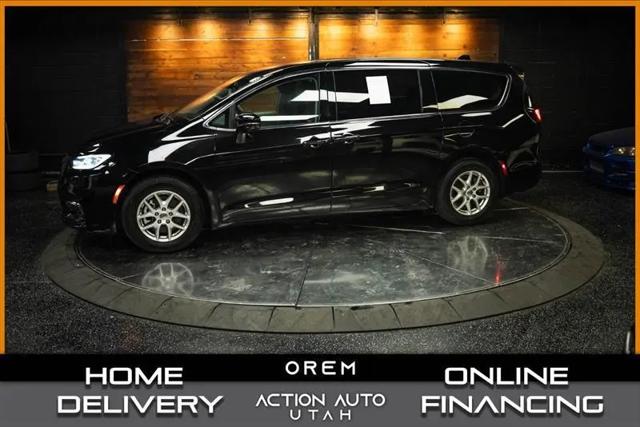 2024 Chrysler Pacifica Touring L for sale in Lehi, UT