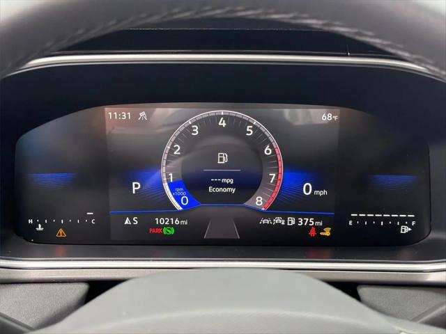 2025 Volkswagen Taos 1.5T SE Black