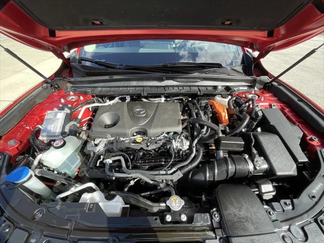 2025 Mazda CX-50 Hybrid Premium Plus Package