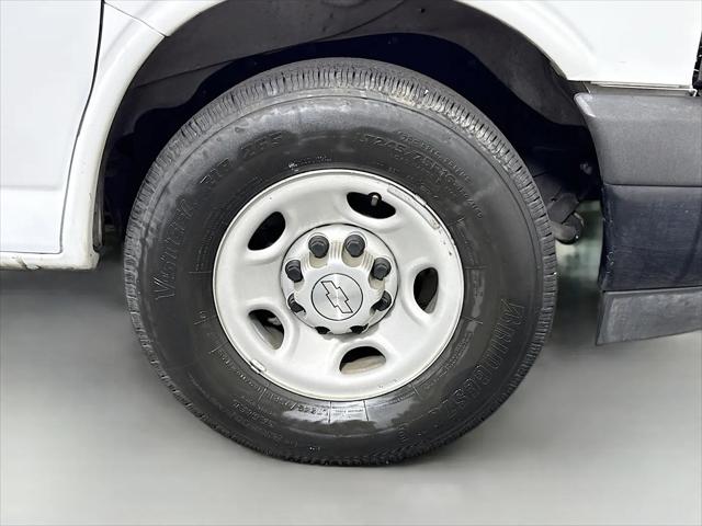2017 Chevrolet Express Work Van