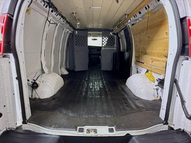 2017 Chevrolet Express Work Van