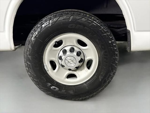2017 Chevrolet Express Work Van