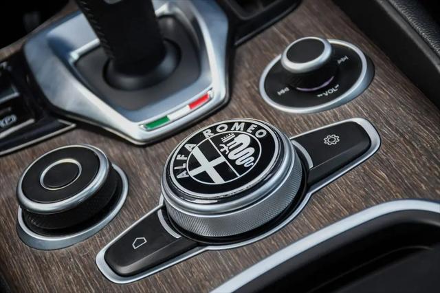 2020 Alfa Romeo Giulia Ti AWD