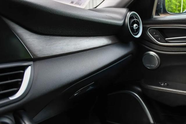 2020 Alfa Romeo Giulia Ti AWD
