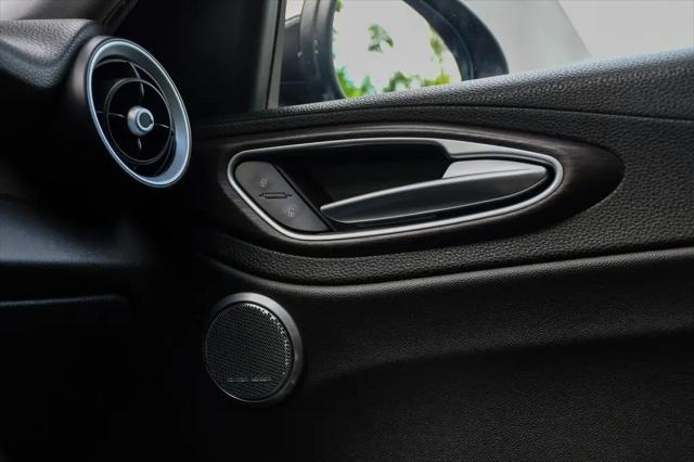 2020 Alfa Romeo Giulia Ti AWD