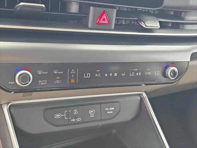2026 Kia Carnival MPV LXS