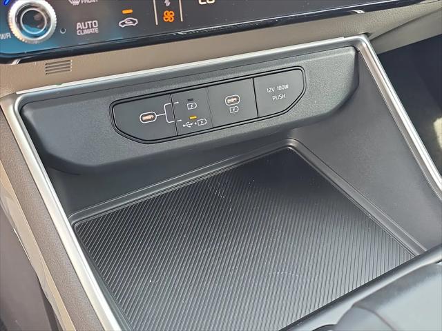 2026 Kia Carnival MPV LX