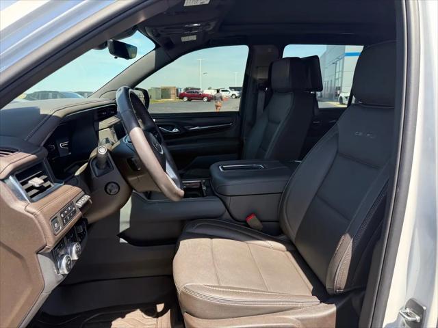 2024 GMC Yukon 4WD Denali