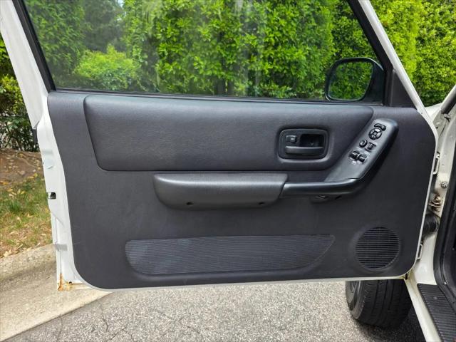 2001 Jeep Cherokee Sport