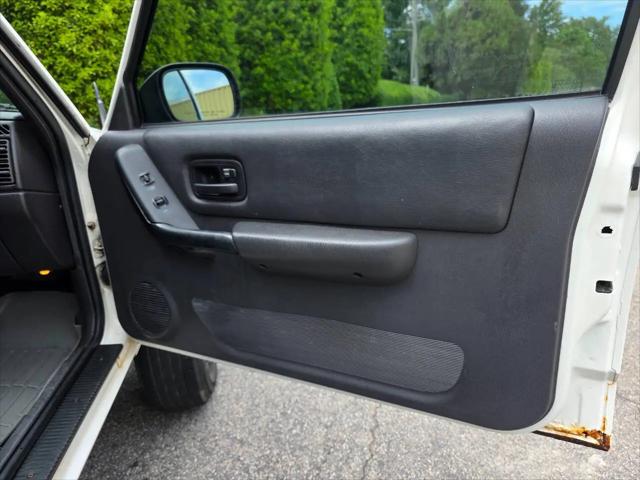 2001 Jeep Cherokee Sport