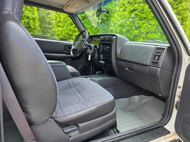 2001 Jeep Cherokee Sport