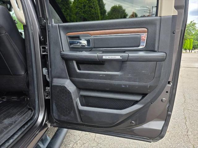 2018 Ram 2500 Laramie Crew Cab 4x4 64 Box