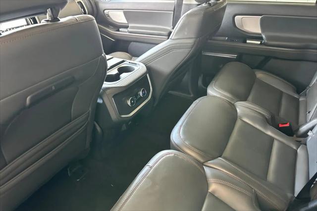 2025 Ford Expedition Active MAX