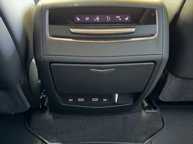 2025 Cadillac Escalade Sport Platinum