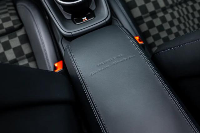 2026 Porsche 911 Carrera GTS Cabriolet