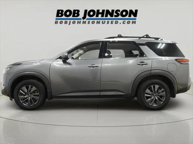 2023 Nissan Pathfinder SV 4WD