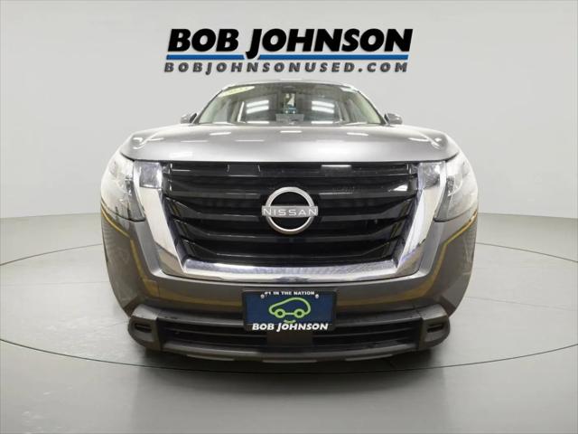 2023 Nissan Pathfinder SV 4WD