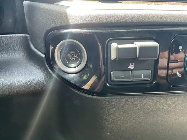 2022 Chevrolet Silverado 1500 4WD Crew Cab Standard Bed LT