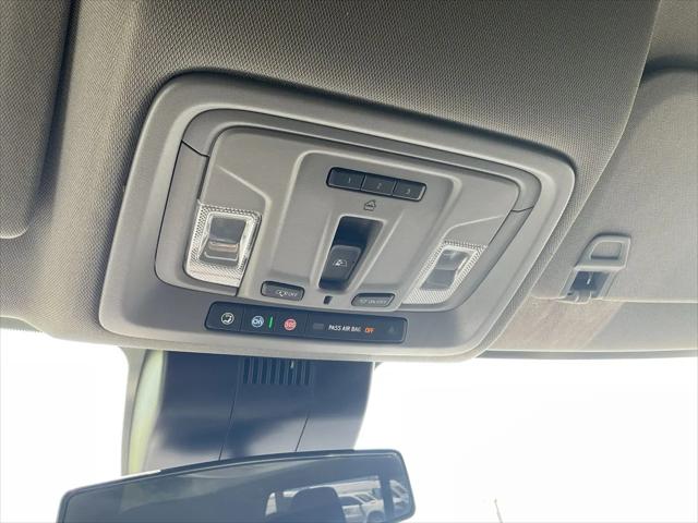 2022 Chevrolet Silverado 1500 4WD Crew Cab Standard Bed LT