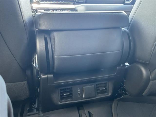 2022 Chevrolet Silverado 1500 4WD Crew Cab Standard Bed LT